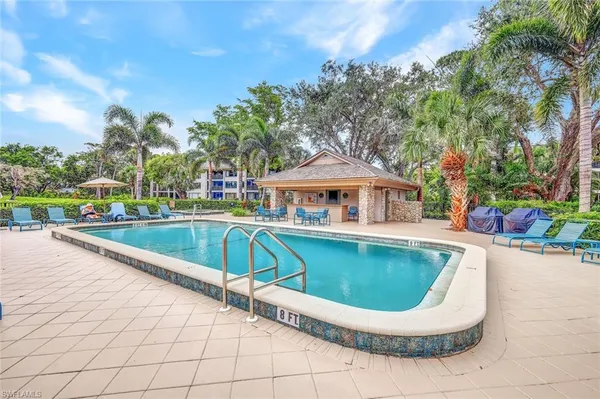 $4,000 | 5954 Pelican Bay Boulevard, Unit 222, Naples, FL 34108