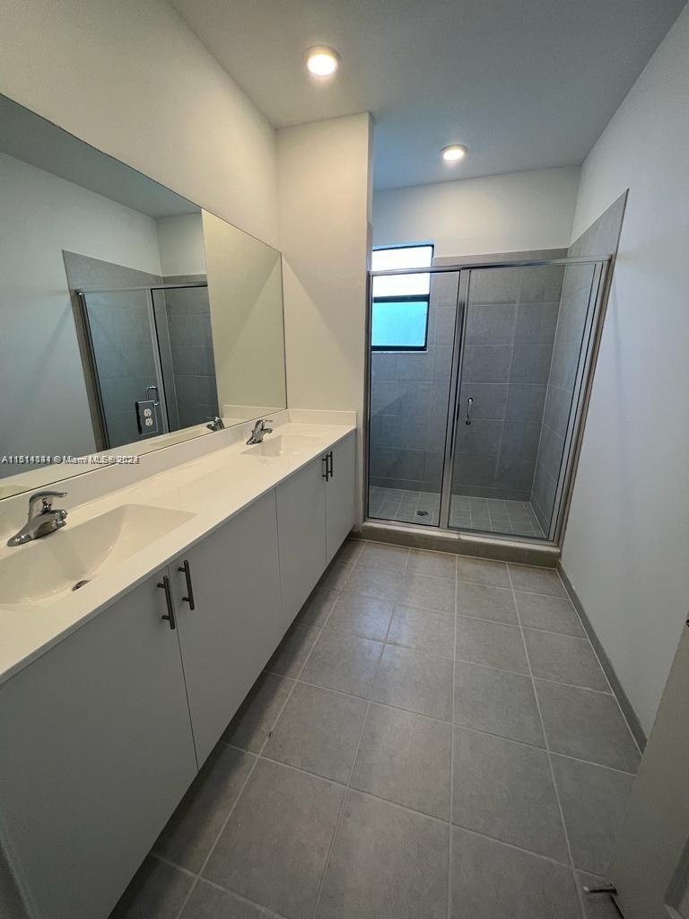 28511 Southwest 134th Court, Unit 28511 Homestead, FL 33033 - Photo 20 of 27
