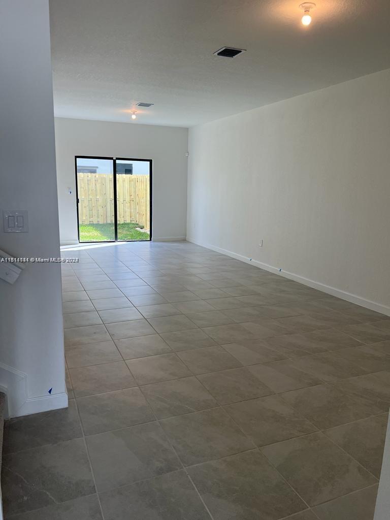28511 Southwest 134th Court, Unit 28511 Homestead, FL 33033 - Photo 10 of 27