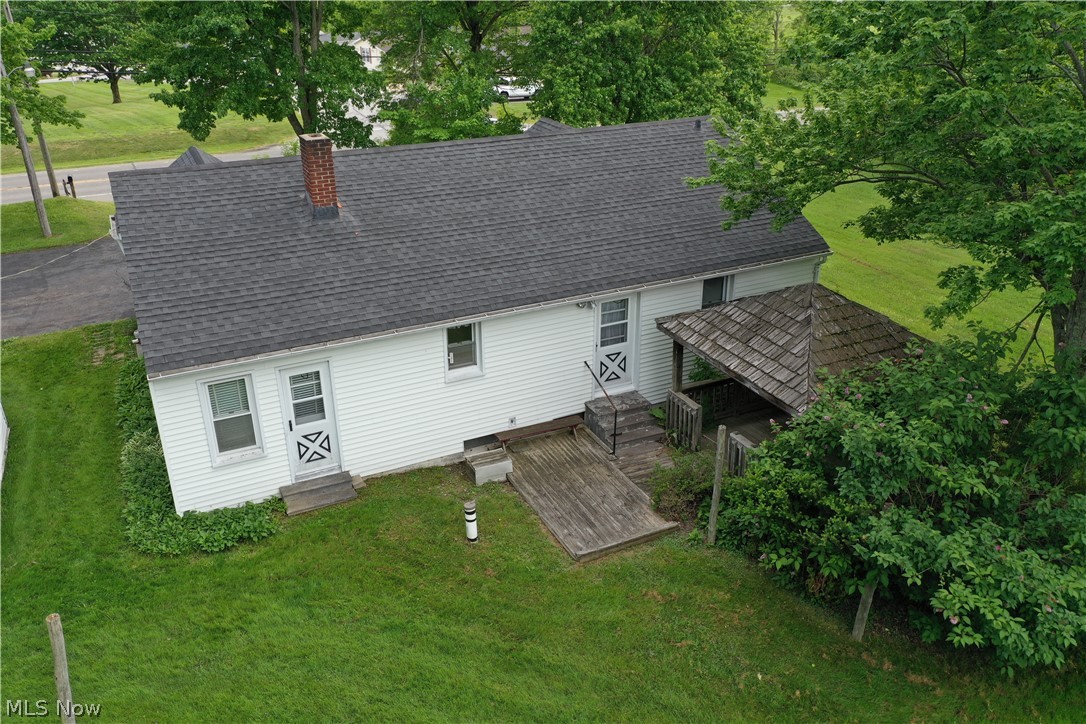 13104 Chardon-Windsor Road Chardon, OH 44024 - Photo 6 of 21 Gallery Image 6