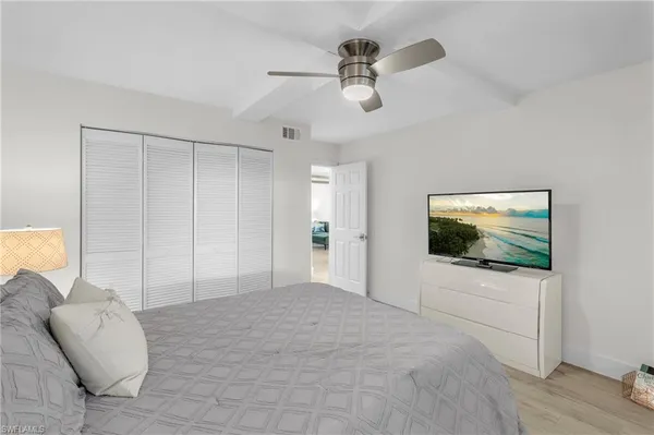 $314,000 | 15171 Cedarwood Lane, Unit 3204, Naples, FL 34110