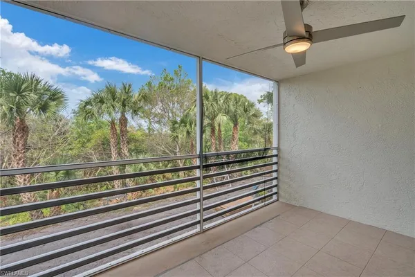 $314,000 | 15171 Cedarwood Lane, Unit 3204, Naples, FL 34110