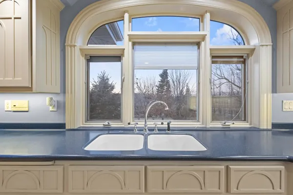 $1,599,000 | 5540 Cty Highway, De Pere, WI 54115