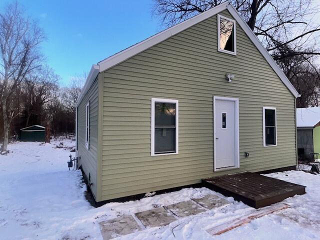 14720 Renton Road Battle Creek, MI 49015 - Photo 2 of 39 IMG_8683