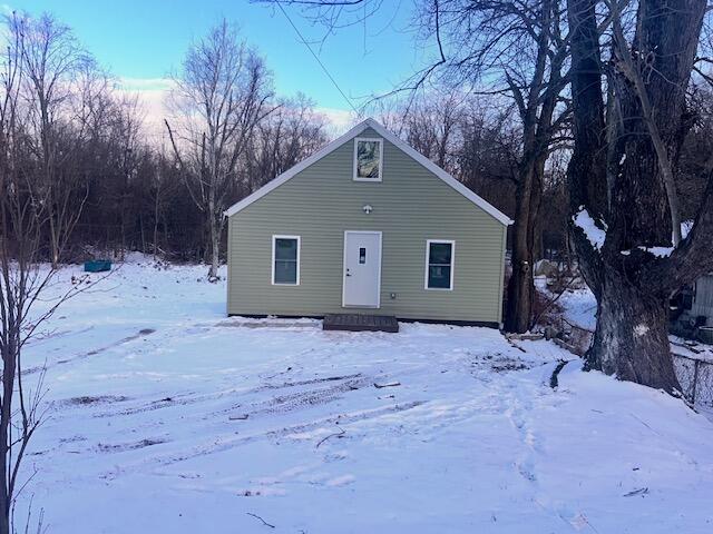 14720 Renton Road Battle Creek, MI 49015 - Photo 3 of 39 IMG_8681