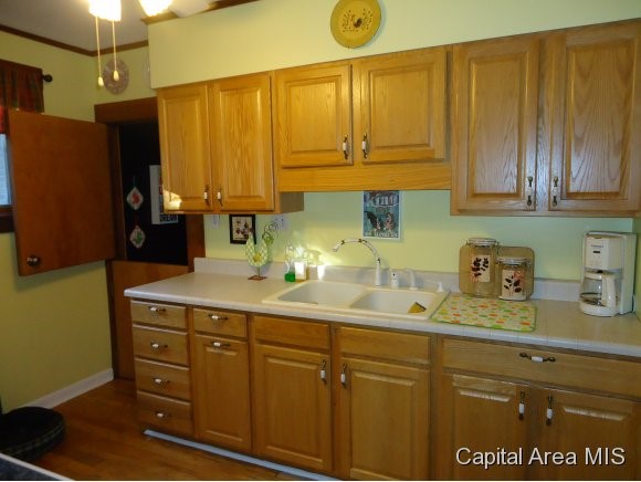 2100 South 4th Street Springfield, IL 62703 - Photo 11 of 24