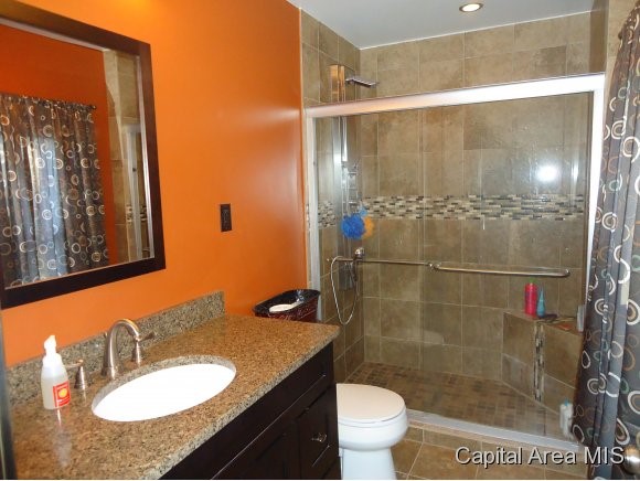 2100 South 4th Street Springfield, IL 62703 - Photo 14 of 24