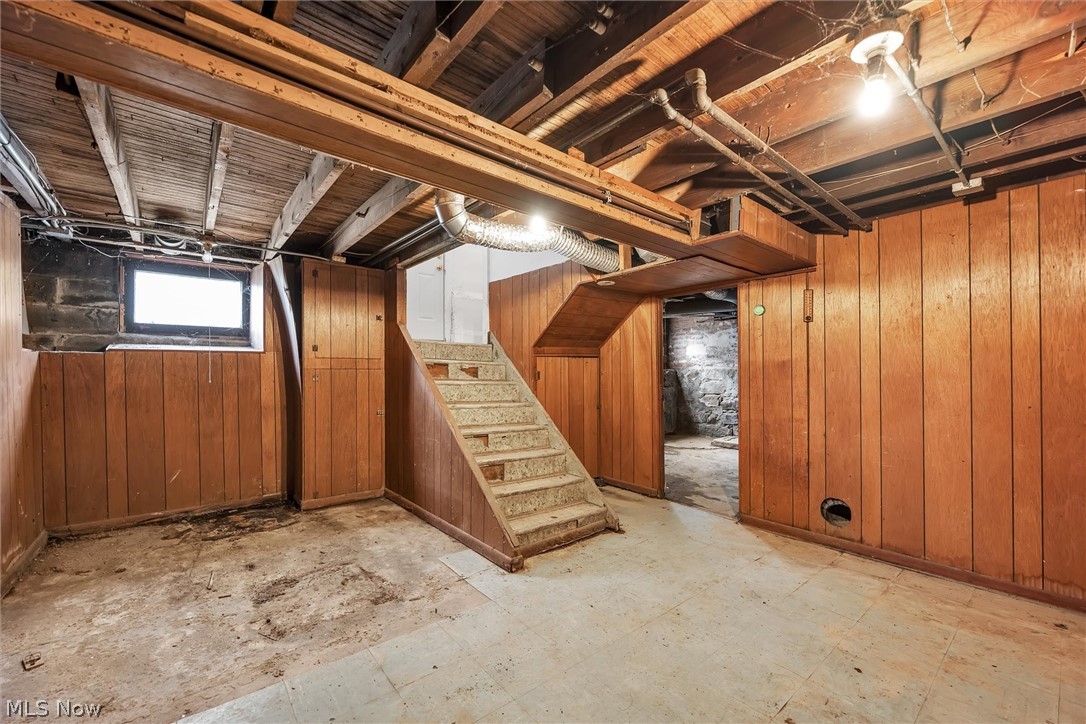 15256 Triskett Road Cleveland, OH 44111 - Photo 25 of 31 Gallery Image 25