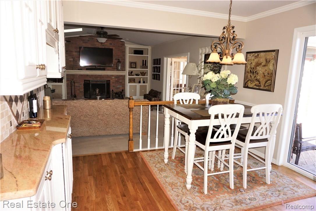 412 Streamview Court Rochester, MI 48309 - Photo 15 of 36 DSC07438 (2).JPG
