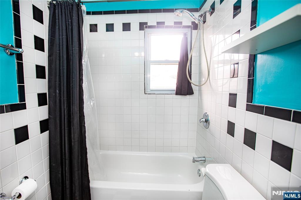 1130 Valley Road, Unit 2B Wayne, NJ 07470 - Photo 22 of 47