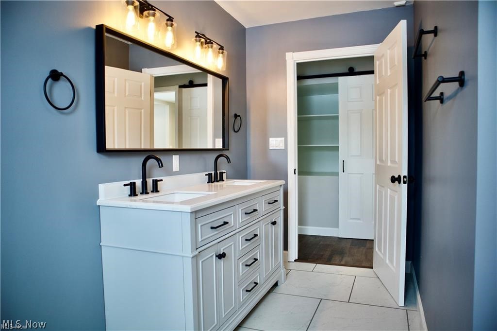 4553 Harris Road Broadview Heights, OH 44147 - Photo 7 of 21 Gallery Image 7