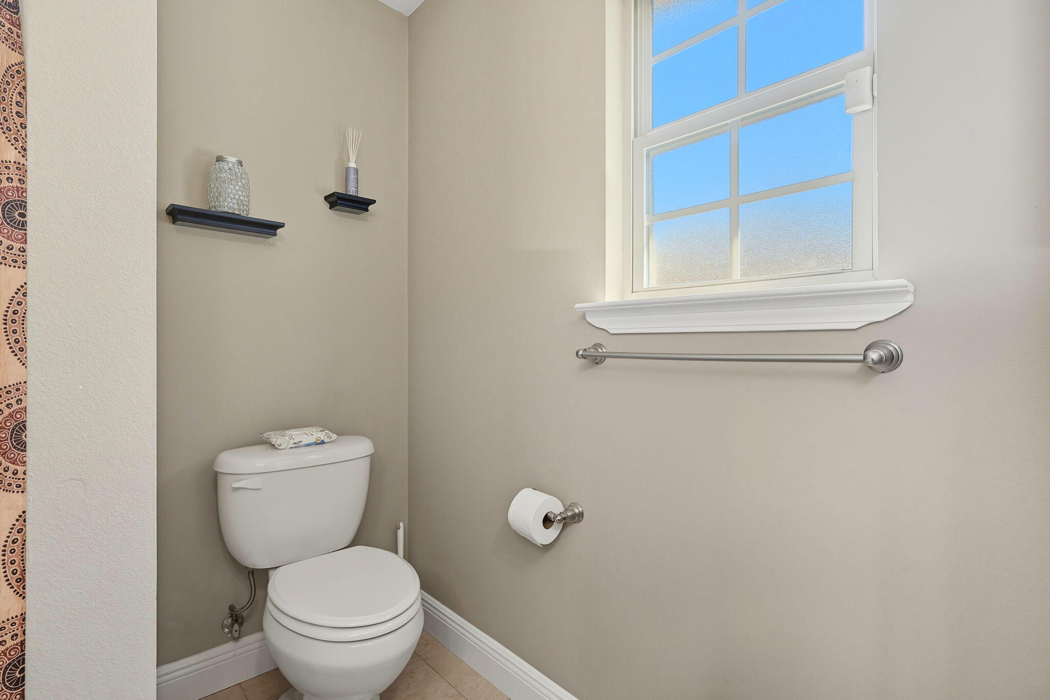 219 January Court Crestview, FL 32539 - Photo 27 of 37 a bathroom with a toilet