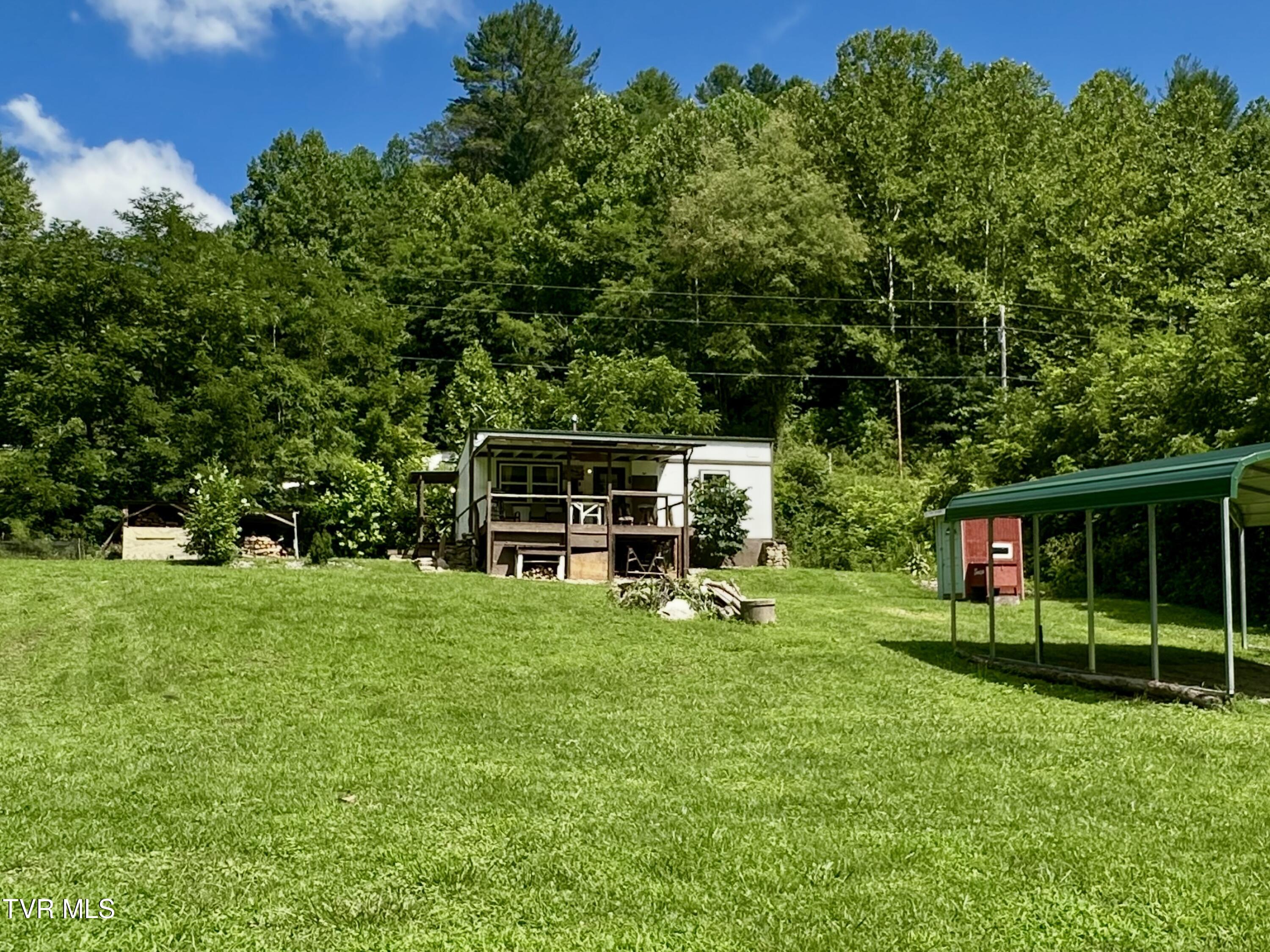 8777 Roan Creek Road Butler, TN 37640 - Photo 50 of 50 IMG_3073