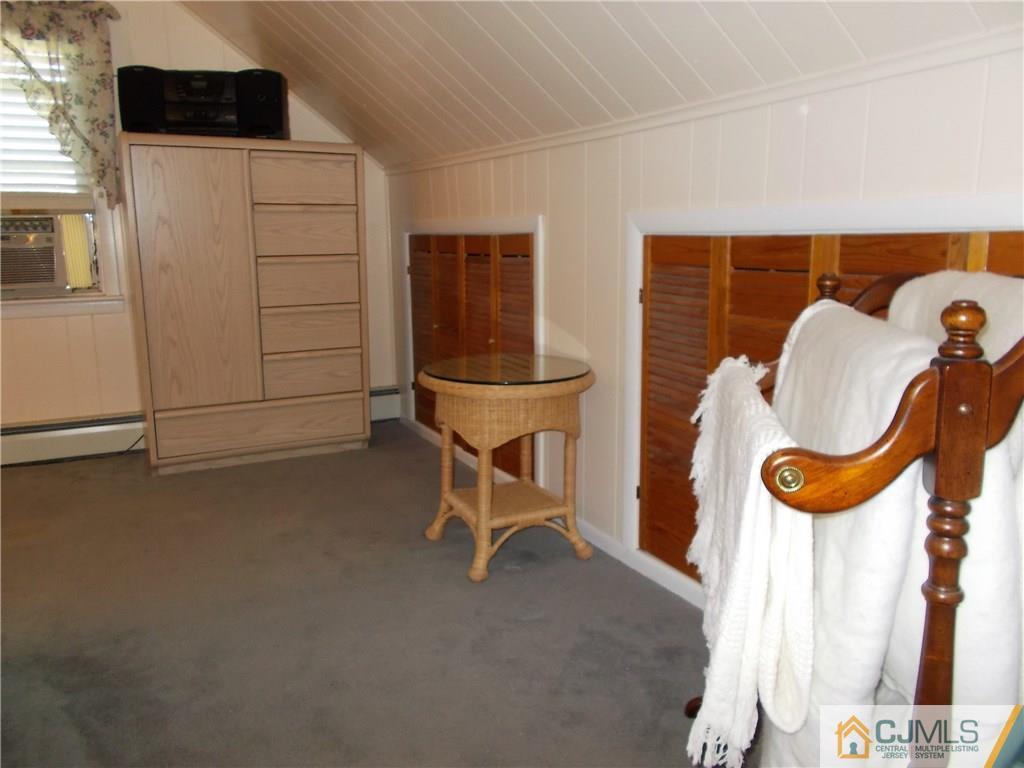 17 Preston Road East Brunswick, NJ 08816 - Photo 13 of 25 Gallery Image 13