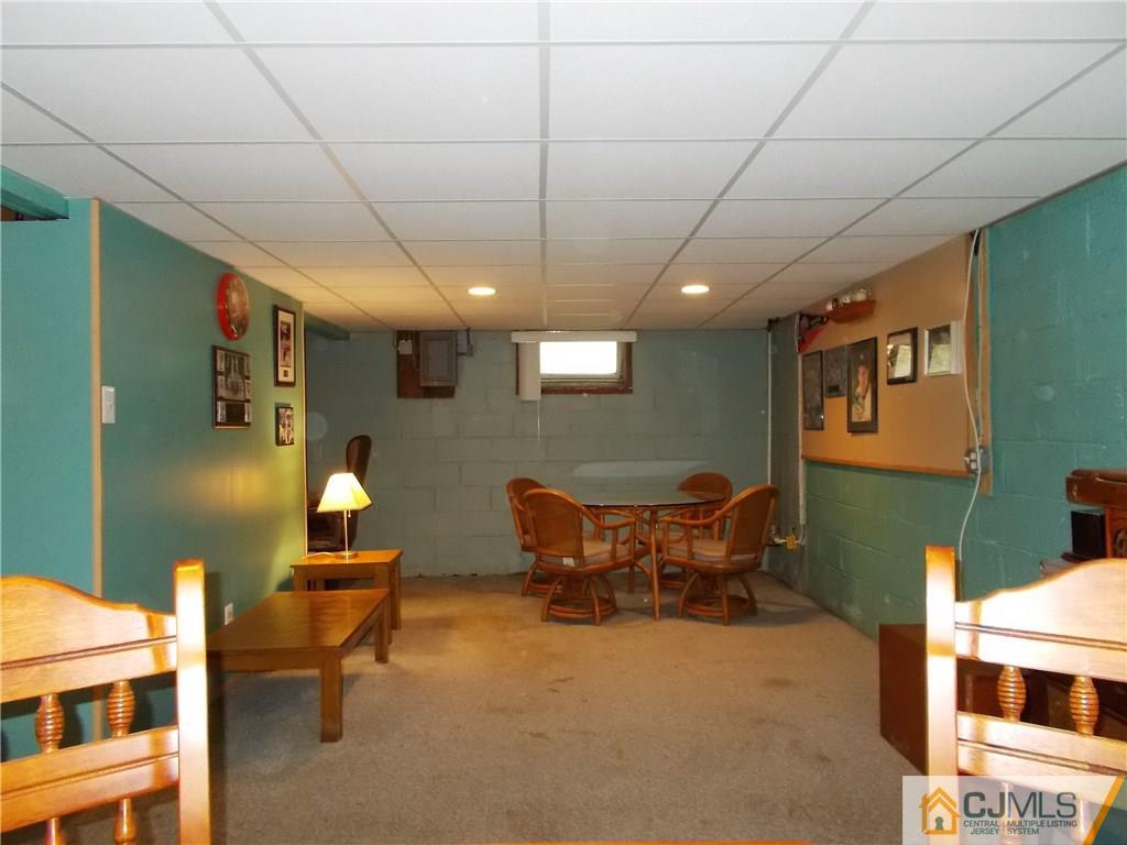 17 Preston Road East Brunswick, NJ 08816 - Photo 15 of 25 Gallery Image 15