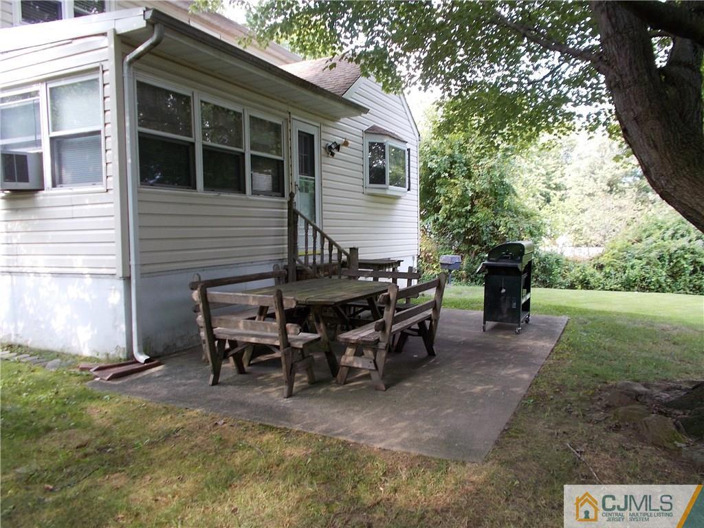 17 Preston Road East Brunswick, NJ 08816 - Photo 20 of 25 Gallery Image 20