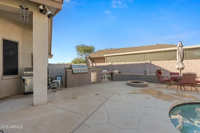 $825,000 | 24415 North 43rd Drive, Glendale, AZ 85310