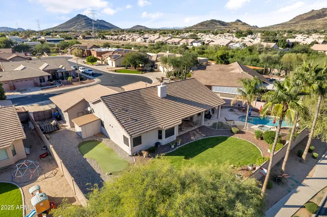 $825,000 | 24415 North 43rd Drive, Glendale, AZ 85310
