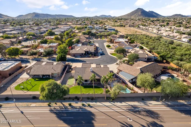 $825,000 | 24415 North 43rd Drive, Glendale, AZ 85310