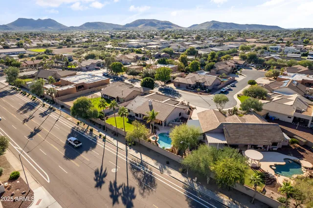 $825,000 | 24415 North 43rd Drive, Glendale, AZ 85310