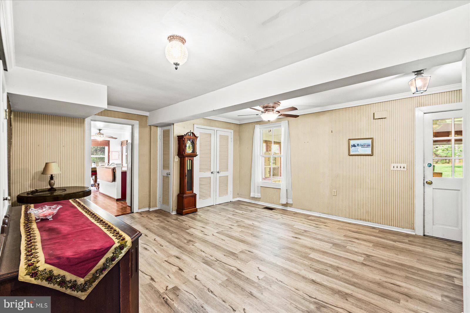31934 Indiantown Road Locust Grove, VA 22508 - Photo 14 of 84 Spacious room with vintage charm.