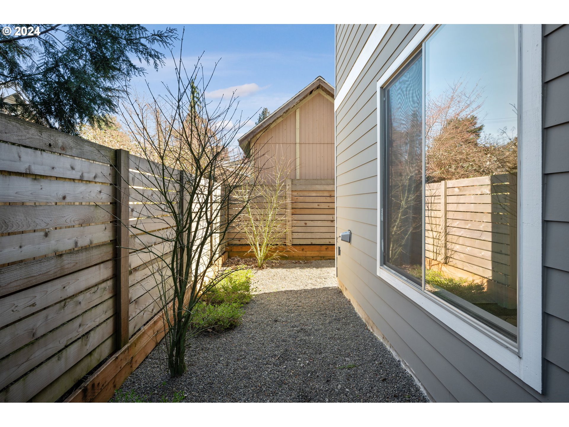 1616 Northeast 45th Avenue, Unit 1 Portland, OR 97213 - Photo 24 of 30 a view of outdoor space and yard