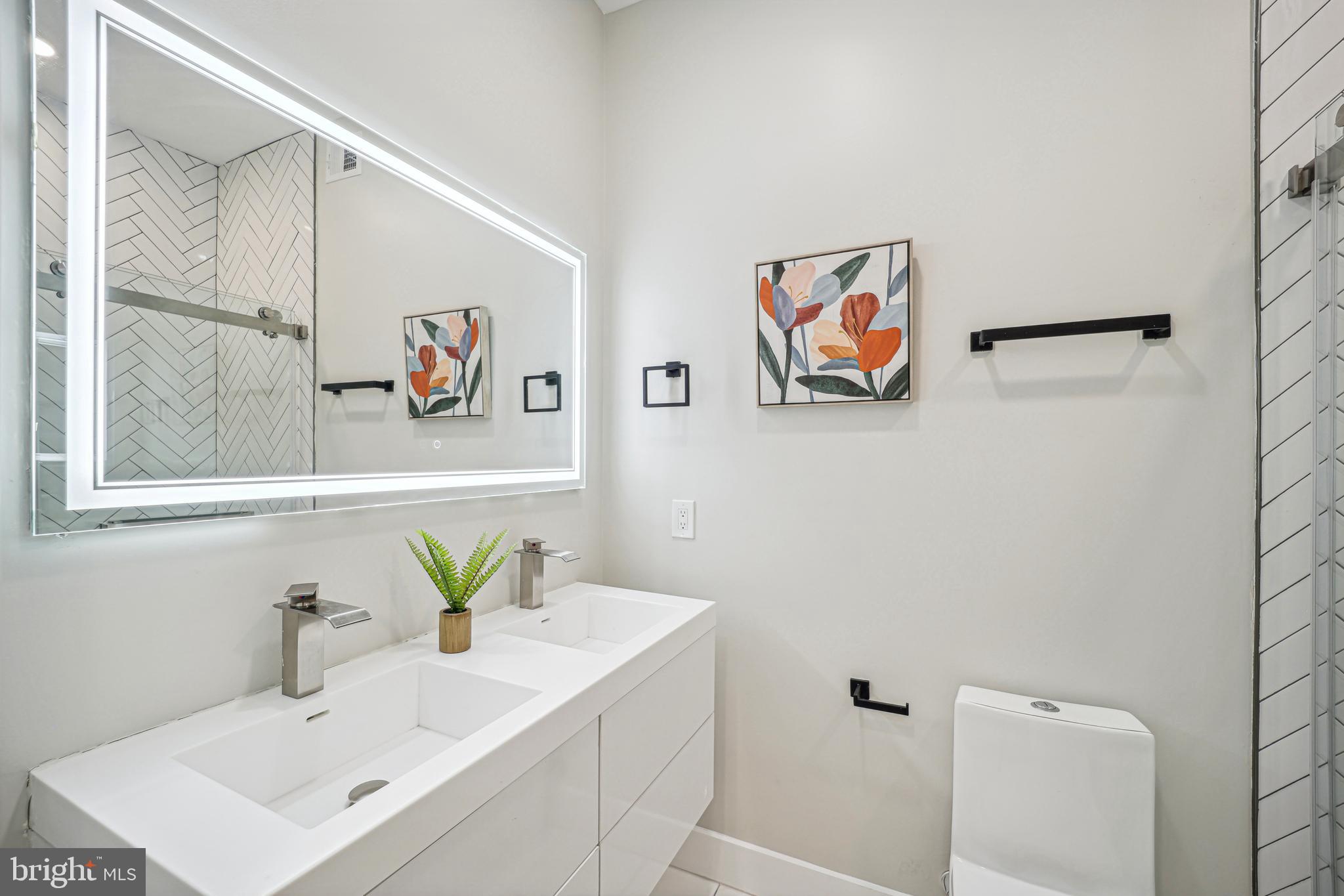 2213 M Street Northeast, Unit 1 Washington, DC 20002 - Photo 11 of 16