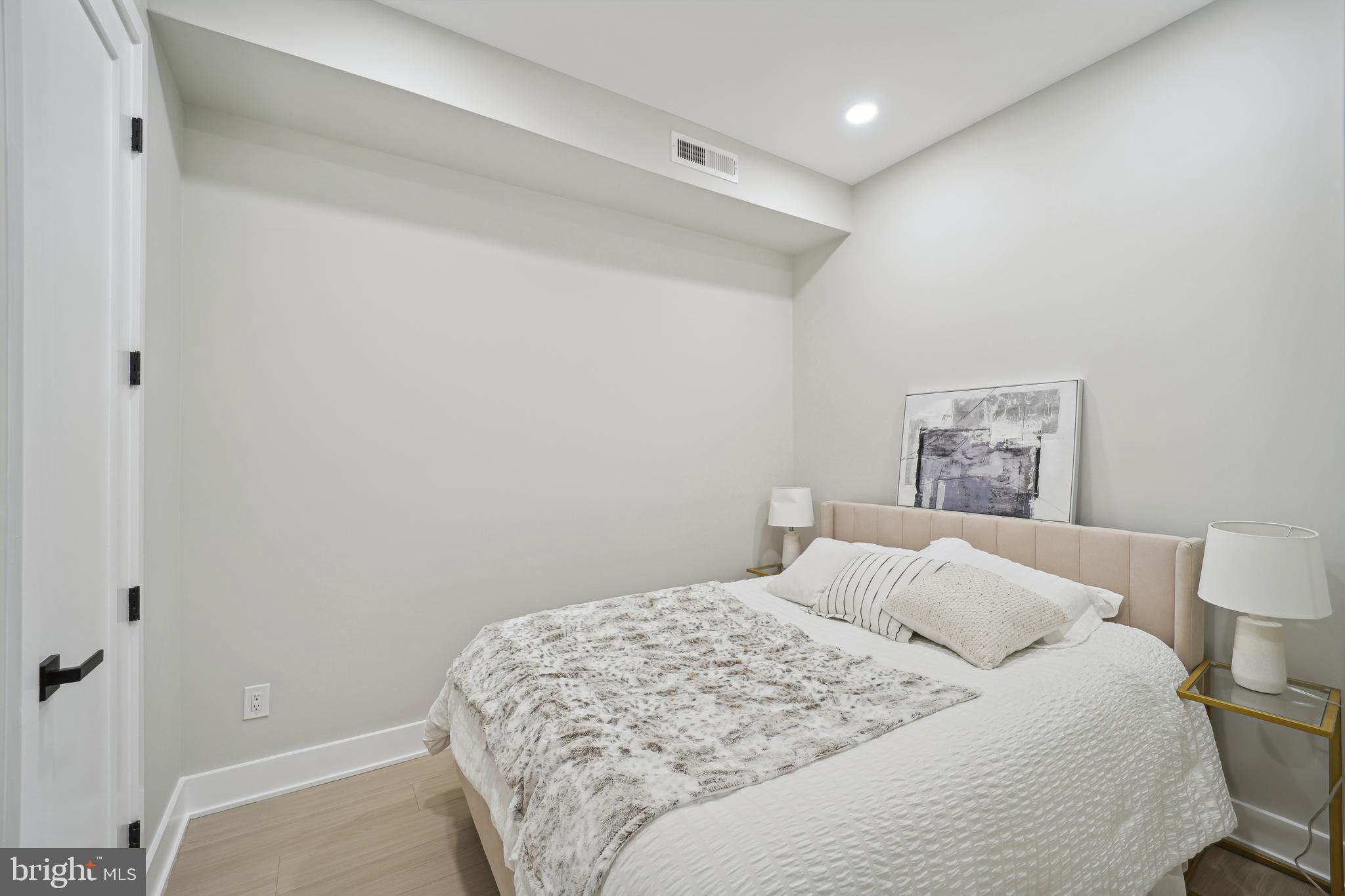 2213 M Street Northeast, Unit 1 Washington, DC 20002 - Photo 7 of 16