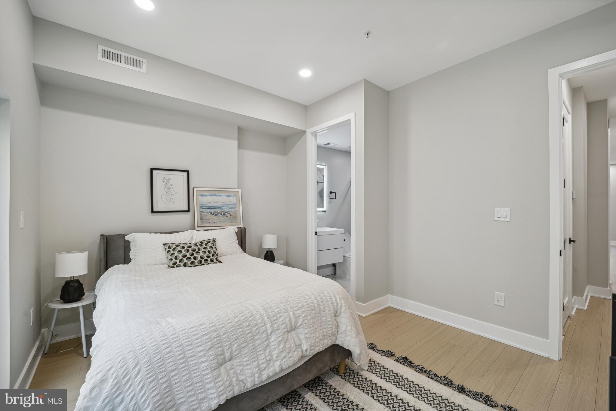 2213 M Street Northeast, Unit 1 Washington, DC 20002 - Photo 9 of 16