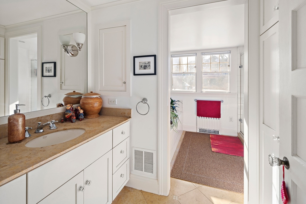 33 Lombard Road Arlington, MA 02476 - Photo 15 of 27 Gallery Image 15