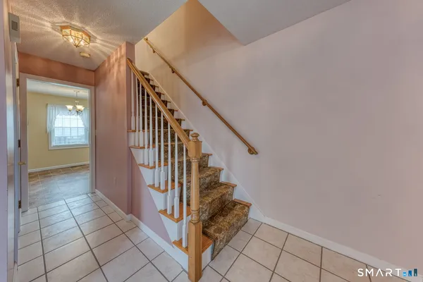 $429,900 | 148 Kimberley Road, Newington, CT 06111