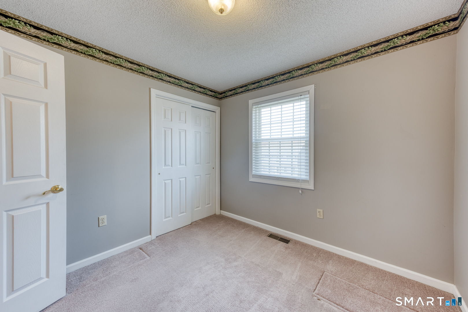 148 Kimberley Road Newington, CT 06111 - Photo 25 of 33