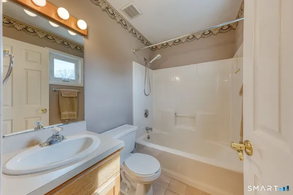 $429,900 | 148 Kimberley Road, Newington, CT 06111