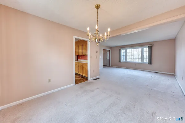 $429,900 | 148 Kimberley Road, Newington, CT 06111