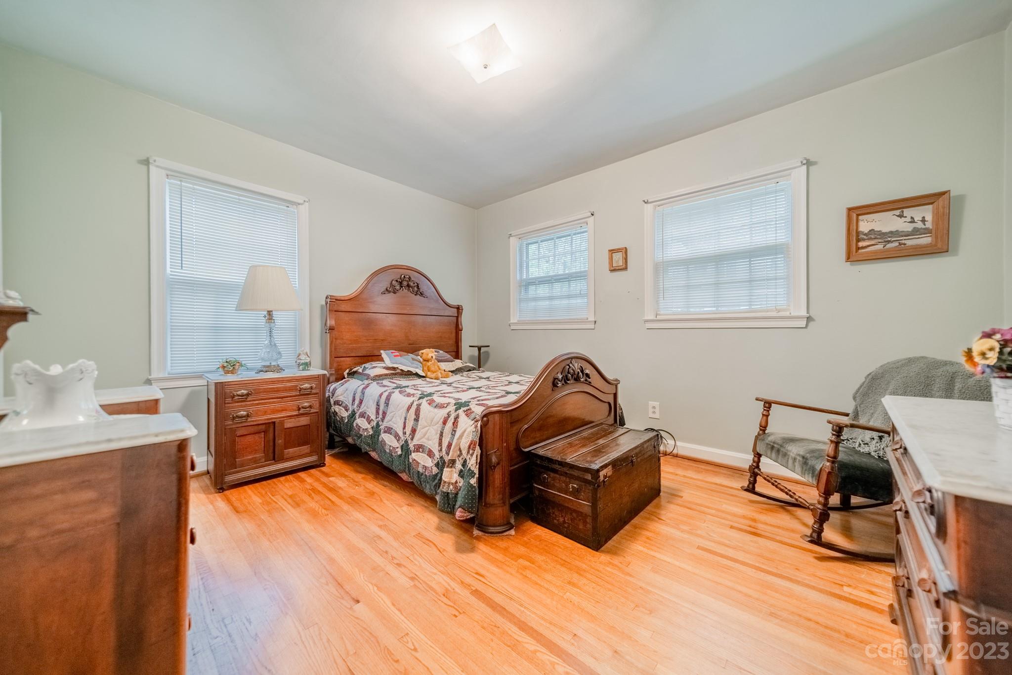 501 Hollis Road Charlotte, NC 28209 - Photo 16 of 19 Gallery Image 16