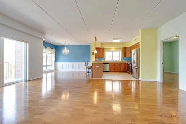 $3,200 | 799 Graceland Avenue, Unit 402A, Des Plaines, IL 60016