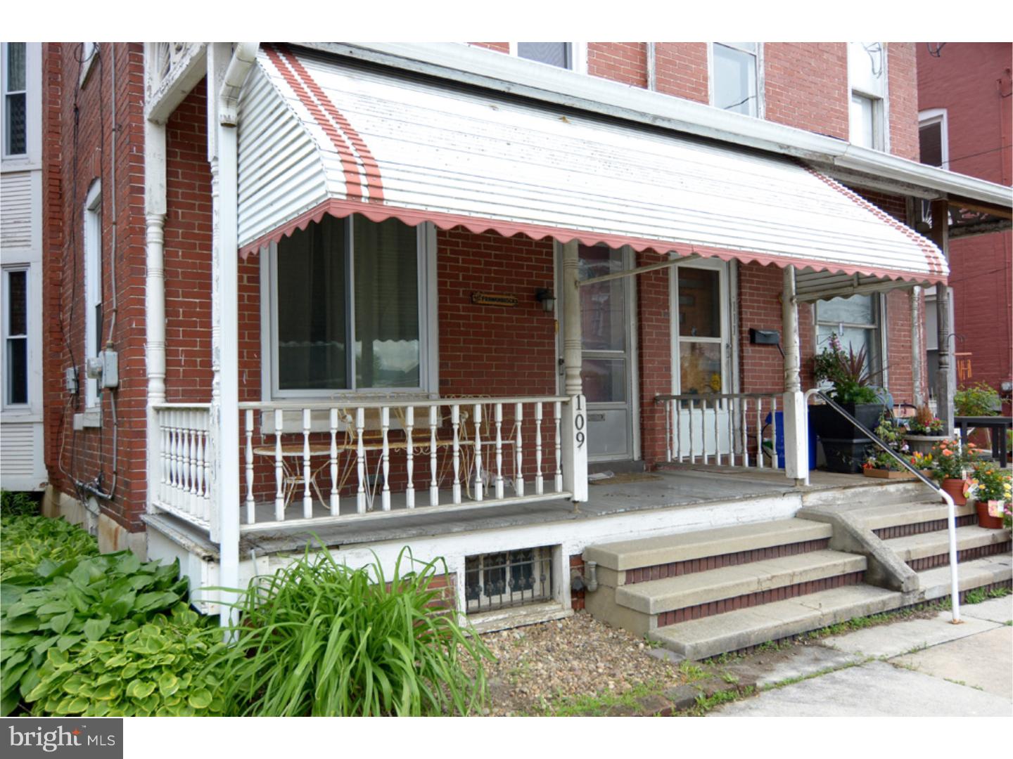 109 Woodrow Avenue Sinking Spring, PA 19608 - Photo 3 of 23 Gallery Image 3