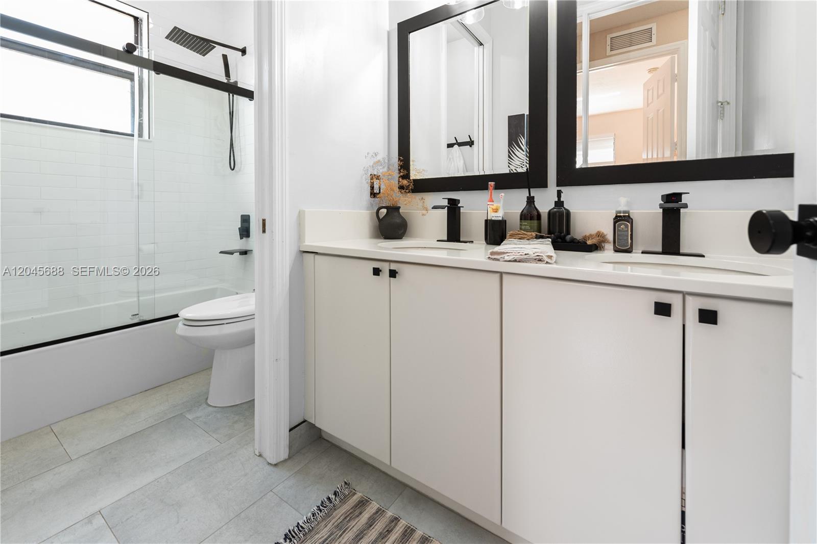 22807 Southwest 89th Path Cutler Bay, FL 33190 - Photo 22 of 43