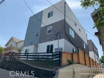 $4,000 | 1141 Irolo Street, Los Angeles, CA 90006