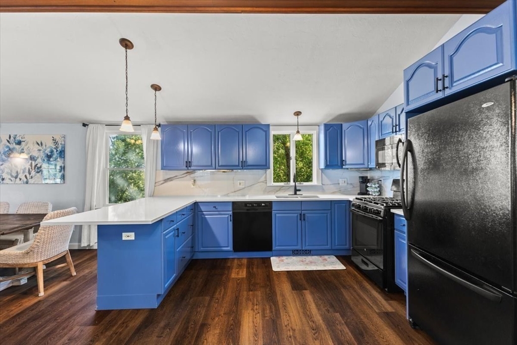 64 Richards Avenue Sharon, MA 02067 - Photo 12 of 37