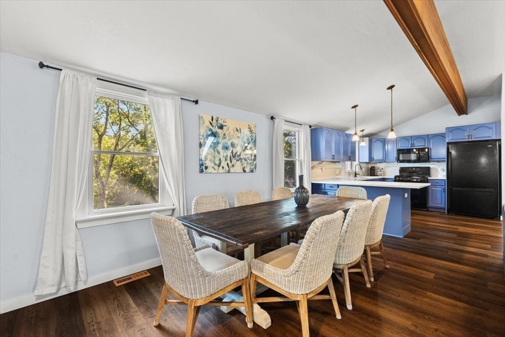 64 Richards Avenue Sharon, MA 02067 - Photo 5 of 37