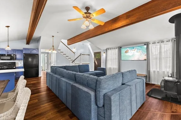 $725,000 | 64 Richards Avenue, Sharon, MA 02067