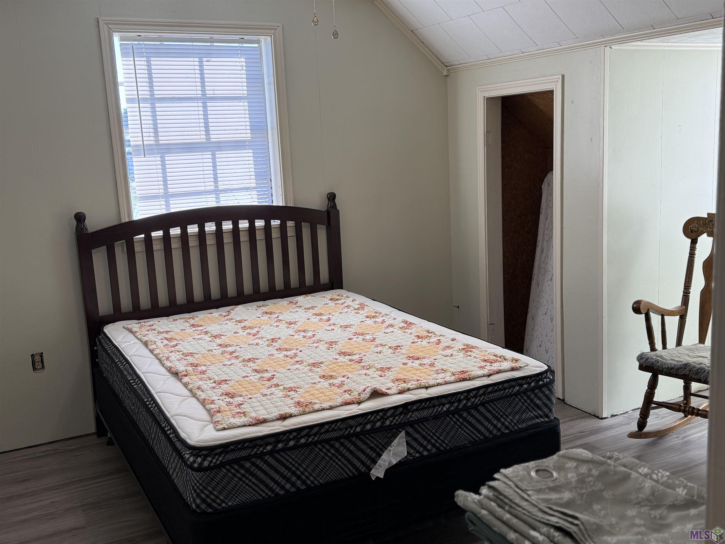 6861 West Main Street Houma, LA 70360 - Photo 11 of 16 Bedroom #3 second floor