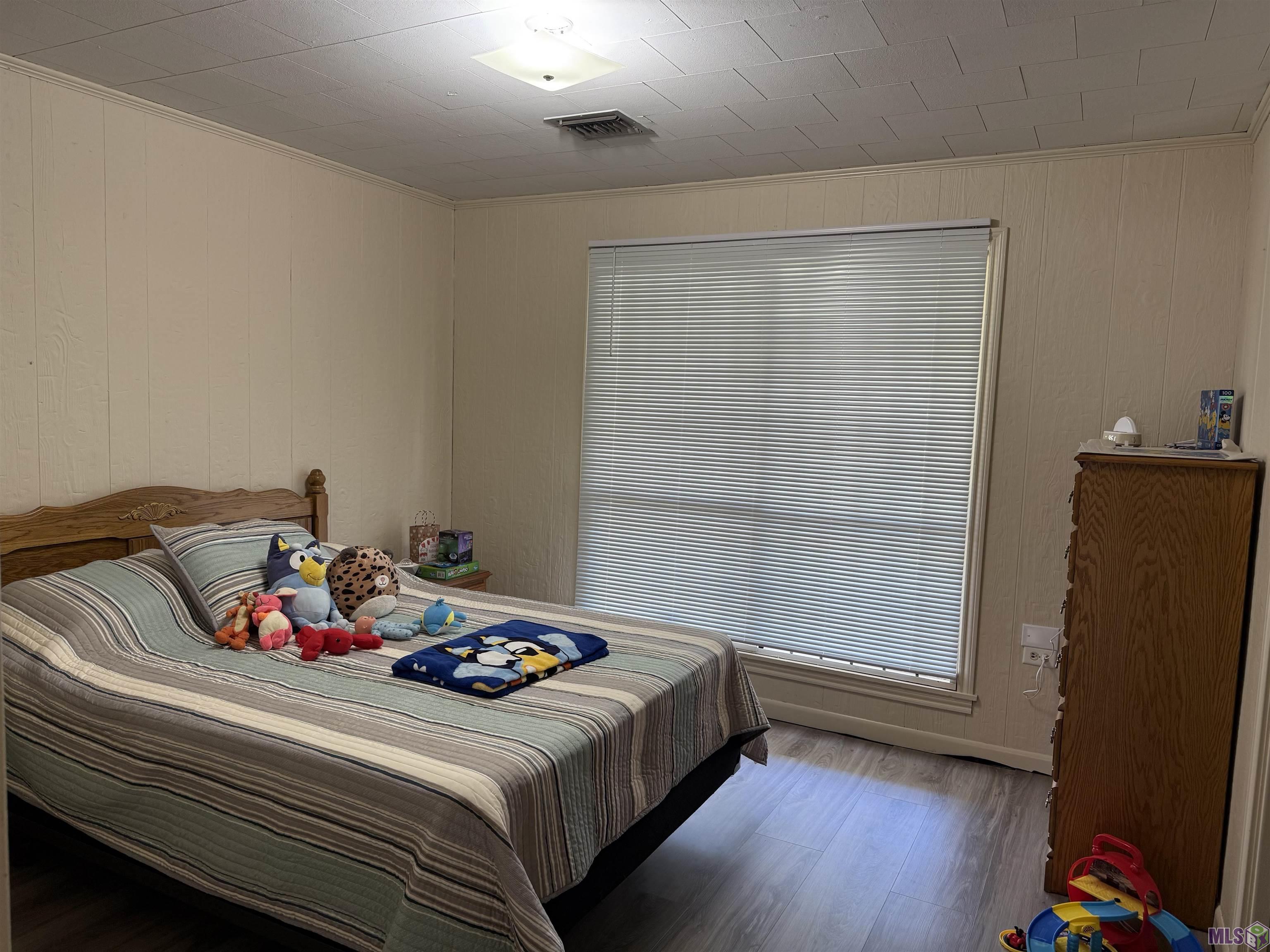 6861 West Main Street Houma, LA 70360 - Photo 7 of 16 First Floor Guest Bedroom