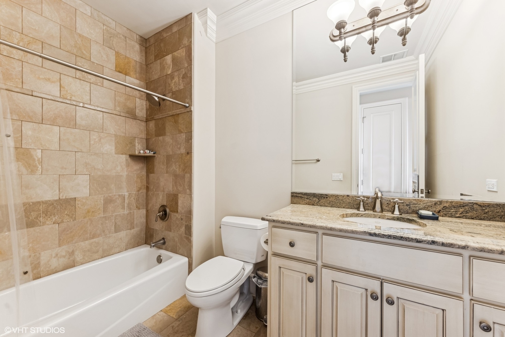 15W280 Plainfield Road Burr Ridge, IL 60527 - Photo 25 of 39 Gallery Image 25