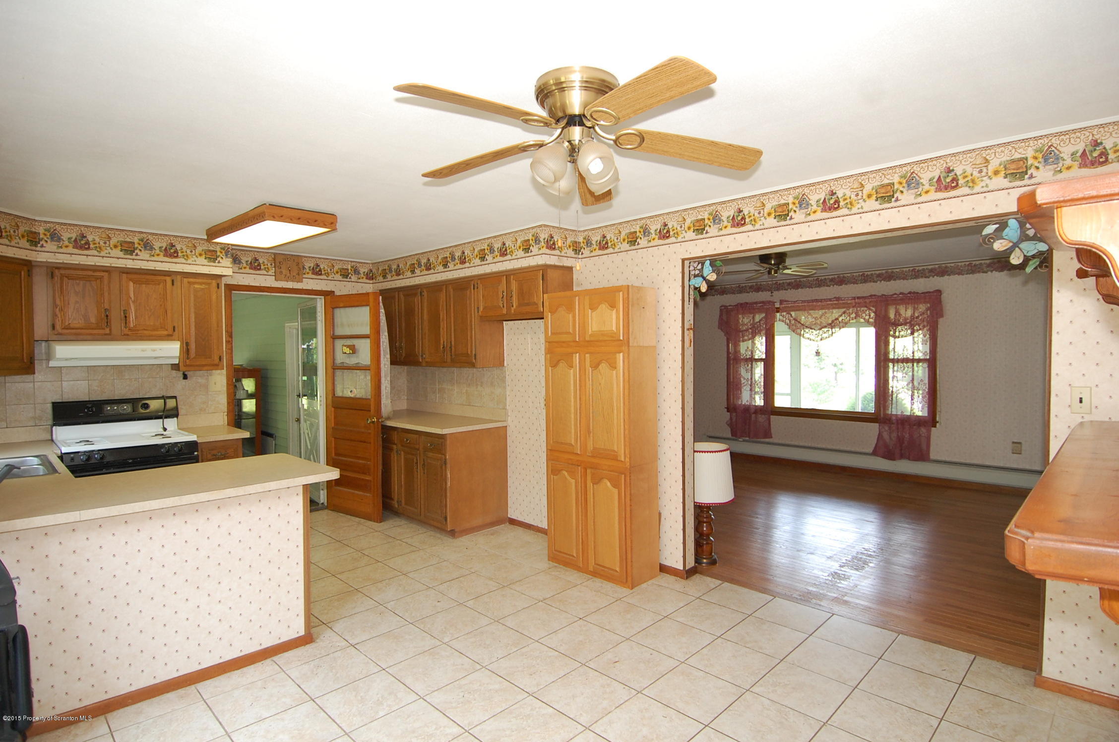 5385 Cottrell Road Union Dale, PA 18470 - Photo 3 of 22 Gallery Image 3
