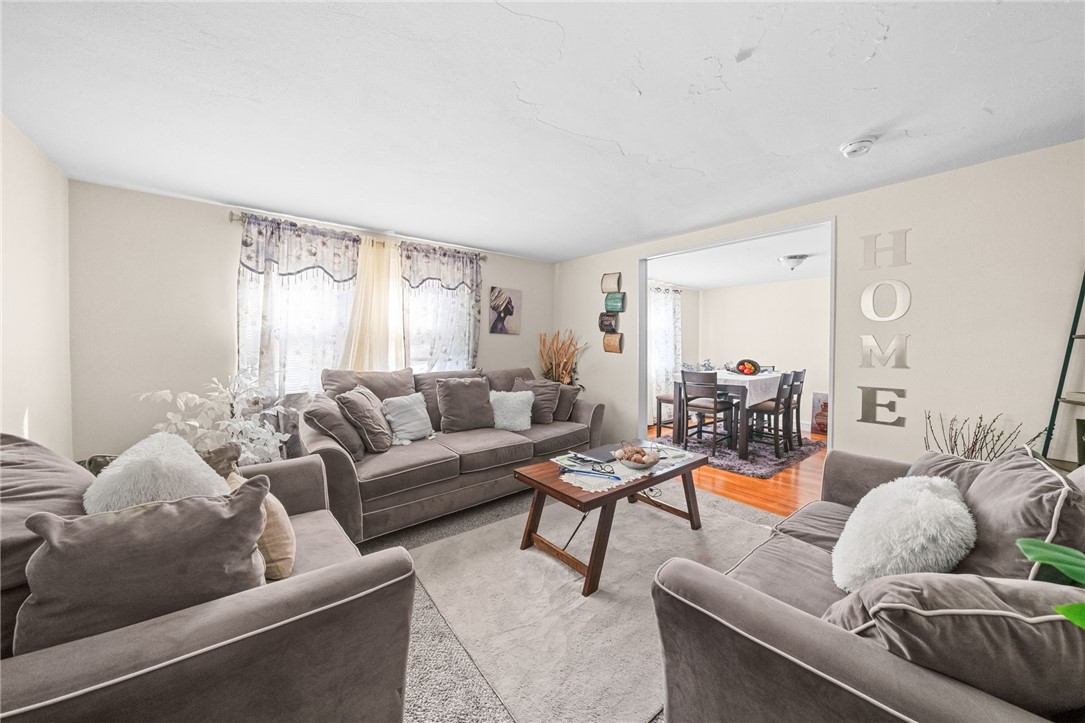 22 Raritan Avenue Providence, RI 02909 - Photo 24 of 50