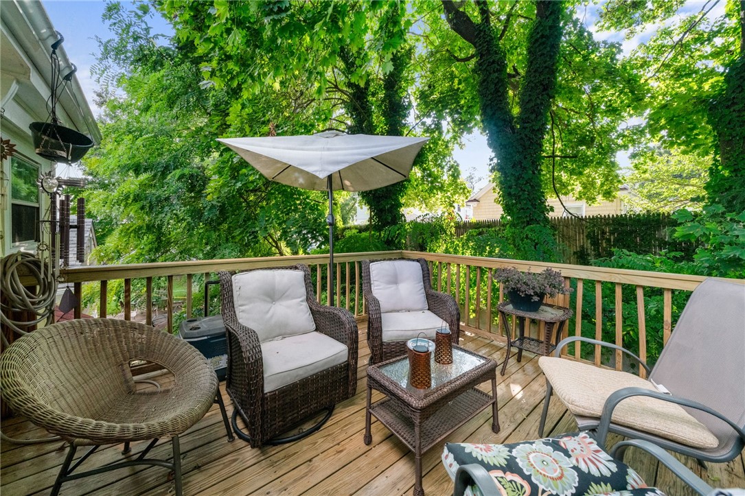 22 Raritan Avenue Providence, RI 02909 - Photo 43 of 50