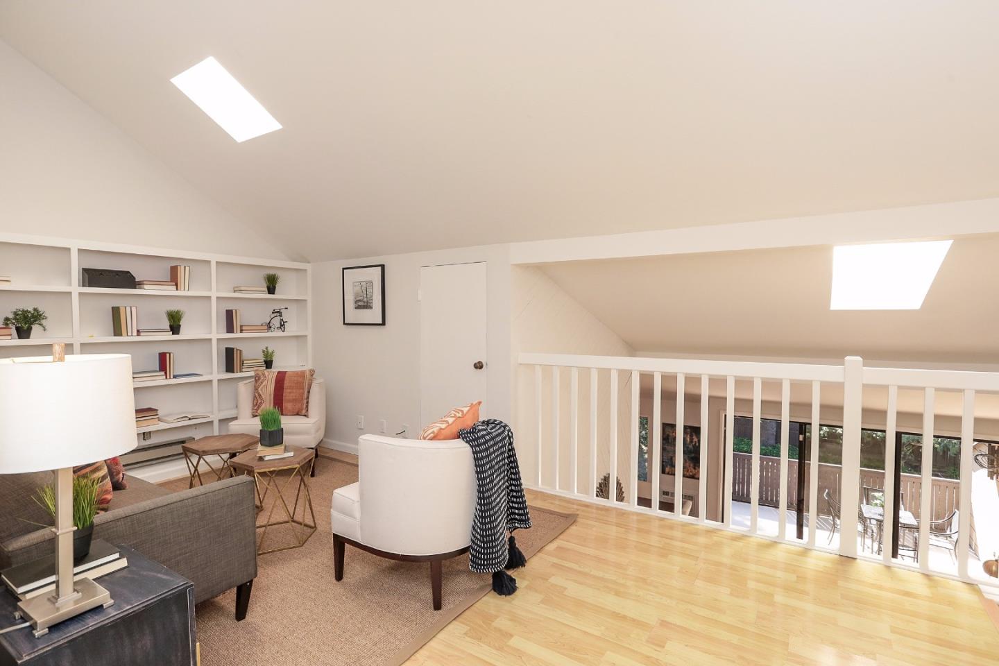 2040 West Middlefield Road, Unit 16 Mountain View, CA 94043 - Photo 17 of 22 Gallery Image 17