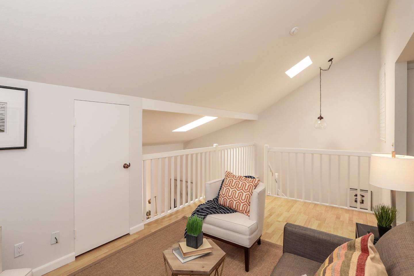 2040 West Middlefield Road, Unit 16 Mountain View, CA 94043 - Photo 19 of 22 Gallery Image 19